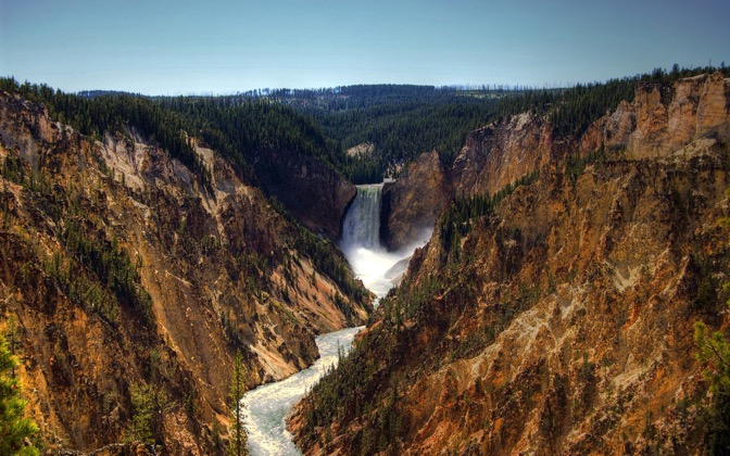 High-resolution desktop wallpaper Canyon Falls by Taylor Prins