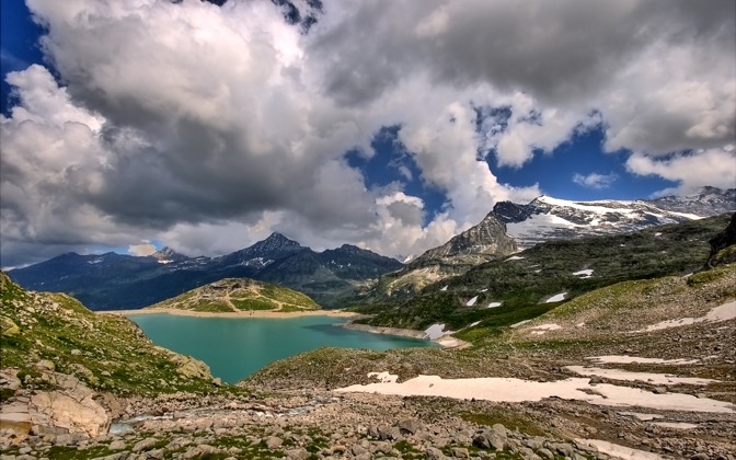 High-resolution desktop wallpaper High Alpine Landscape by Aletheios