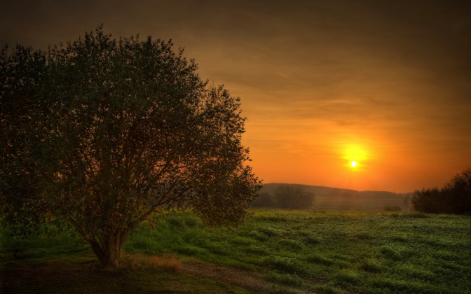 High-resolution desktop wallpaper Mystic Sunset by Aletheios