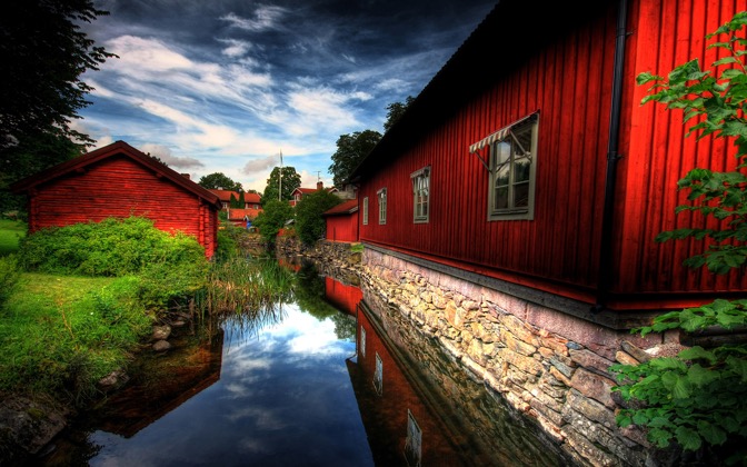 High-resolution desktop wallpaper Red Village by victor.svensson