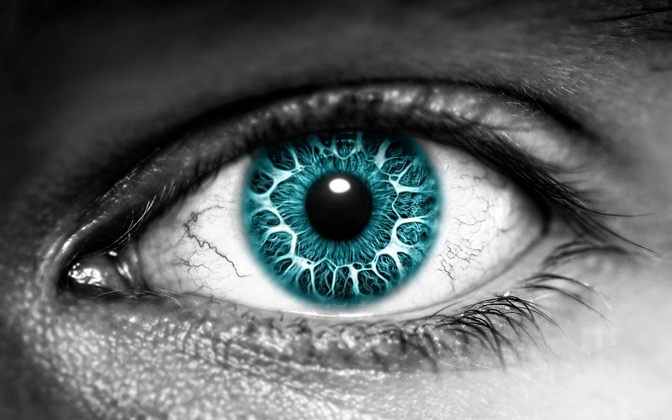 High-resolution desktop wallpaper Azure Eye by Aletheios