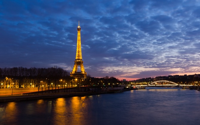 High-resolution desktop wallpaper Eiffel Tower Sunset by Jeffery Hayes