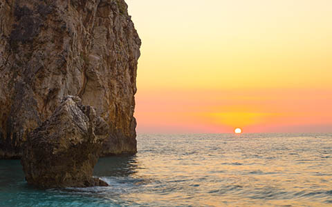 High-resolution desktop wallpaper Mediterranean Sun by Lowe Rehnberg