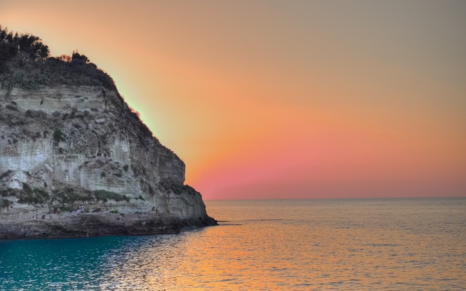 High-resolution desktop wallpaper Colored Rock by BoloG