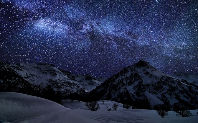 High-resolution desktop wallpaper Amazing Milky Way VI by Jonathan Besler
