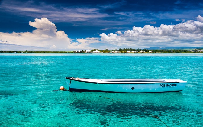 High-resolution desktop wallpaper Blue Bay at Mauritius by martinkup.cz
