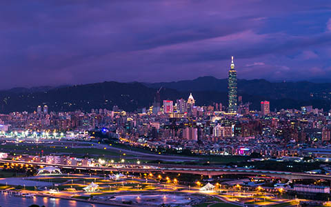High-resolution desktop wallpaper Yaun Mountain Observatory, Taipei by oveinchang