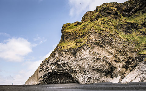 High-resolution desktop wallpaper Iceland Dyrholaey Cave by Julian van Dieken
