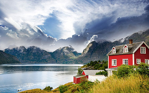 High-resolution desktop wallpaper Norway Vastness by Robin Kamp