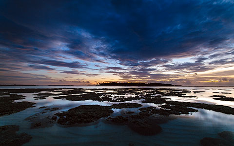 High-resolution desktop wallpaper Maldivian Sunset by andrewsparrow