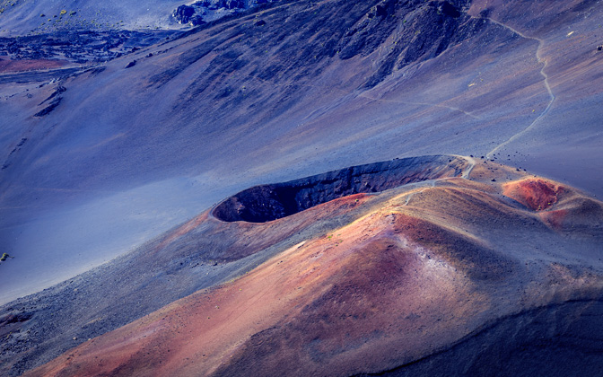 High-resolution desktop wallpaper Crater Path by jdphotopdx