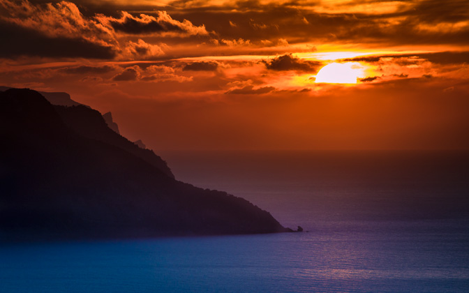 High-resolution desktop wallpaper Sunset in Palma by Emmanuel Iarussi