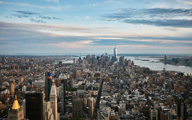 High-resolution desktop wallpaper Big Apple at Twilight by Oliver Buettner // Ascalo Photography